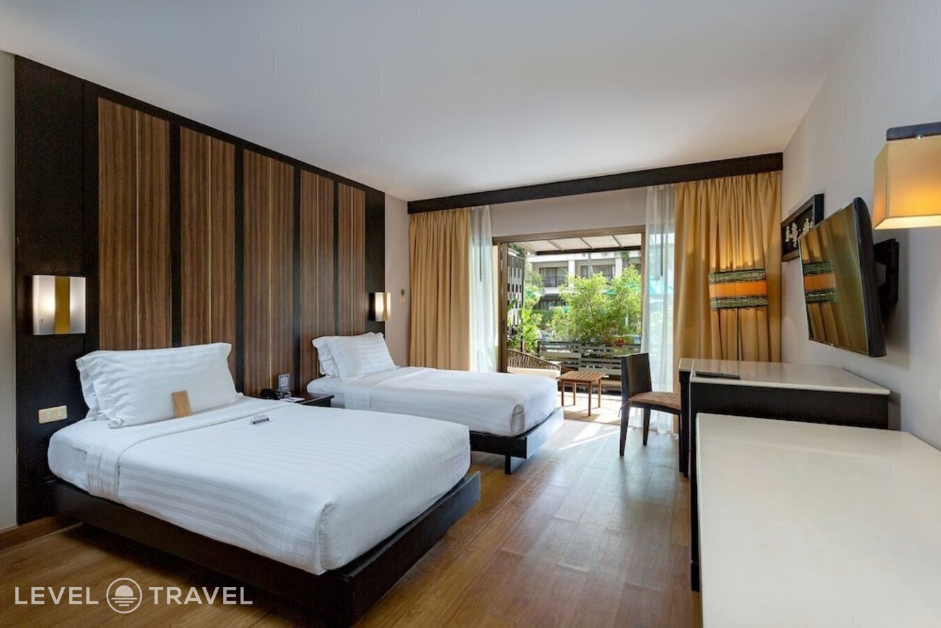 фотографии номера Делюкс с балконом отеля Deevana Patong Resort & Spa в Таиланд(Патонг Бич) - фото №62