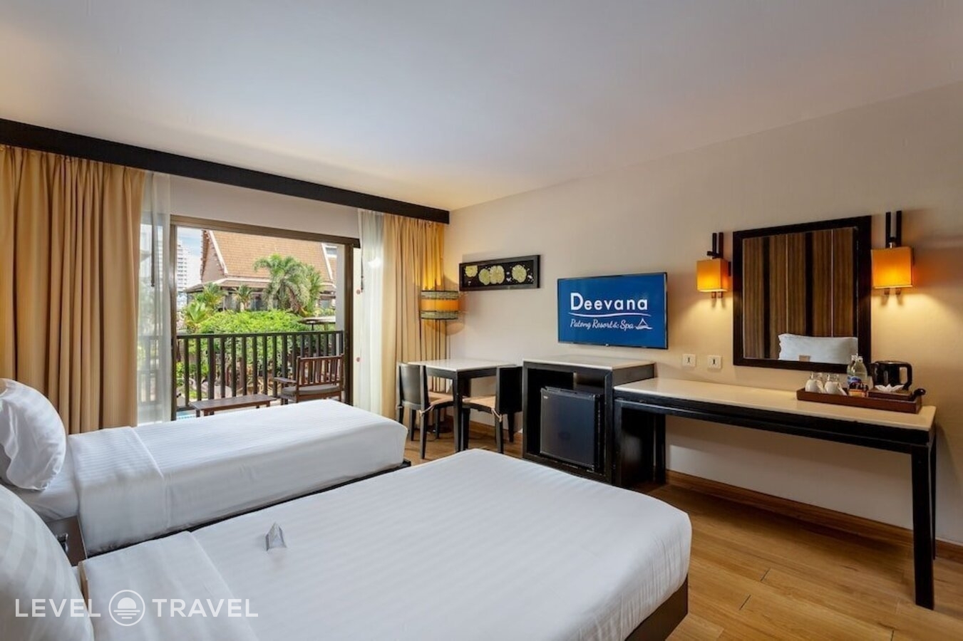 фотографии номера Делюкс с балконом отеля Deevana Patong Resort & Spa в Таиланд(Патонг Бич) - фото №37