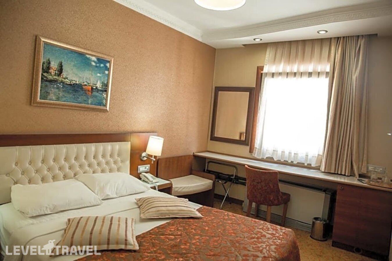 фотографии номера Стандартный номер отеля Yuksel Hotel в Турция(Фатих) - фото №8