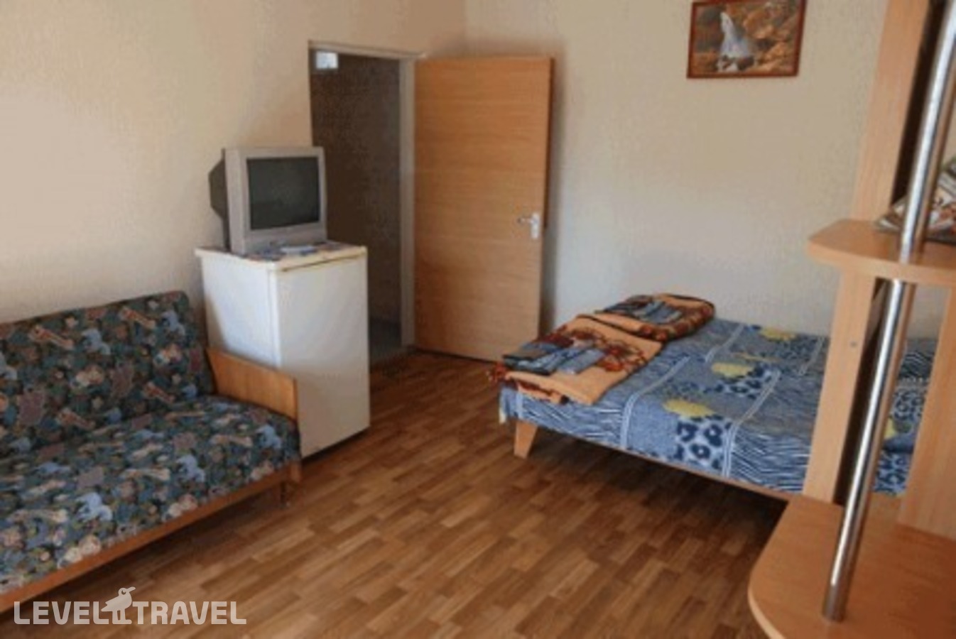 фотографии номера Трехместный номер отеля База Отдыха Прибой в Россия(город Саки) - фото №1