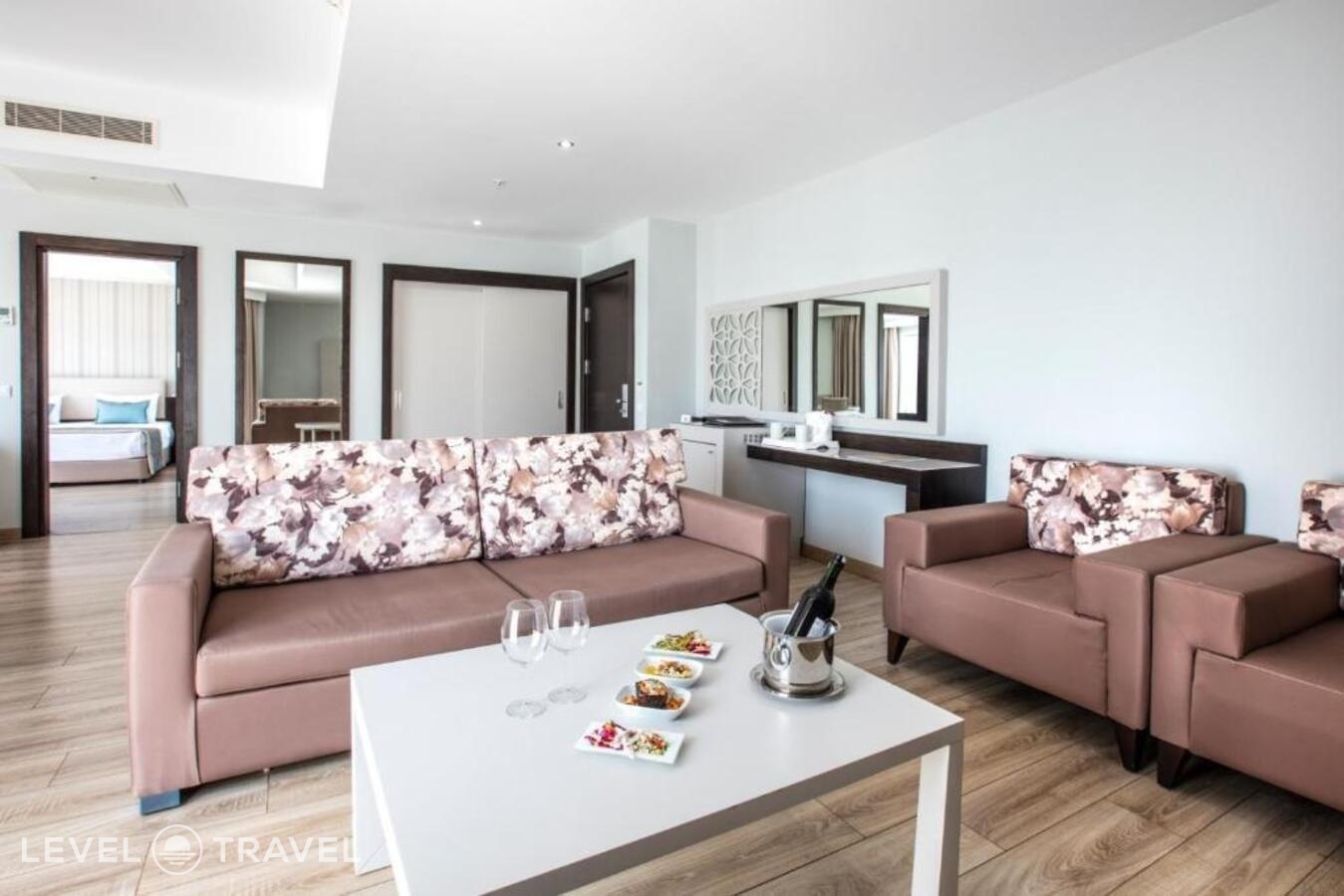 фотографии номера Полулюкс отеля Aria Claros Beach & Spa Resort в Турция(Мендерес) - фото №2