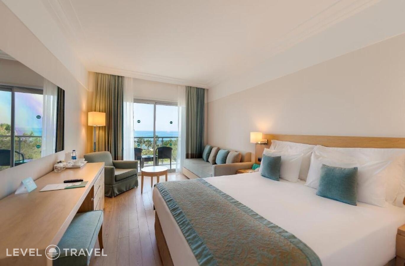 фотографии номера Трехместный номер отеля Turquoise Resort Hotel & Spa в Турция(Соргун) - фото №3
