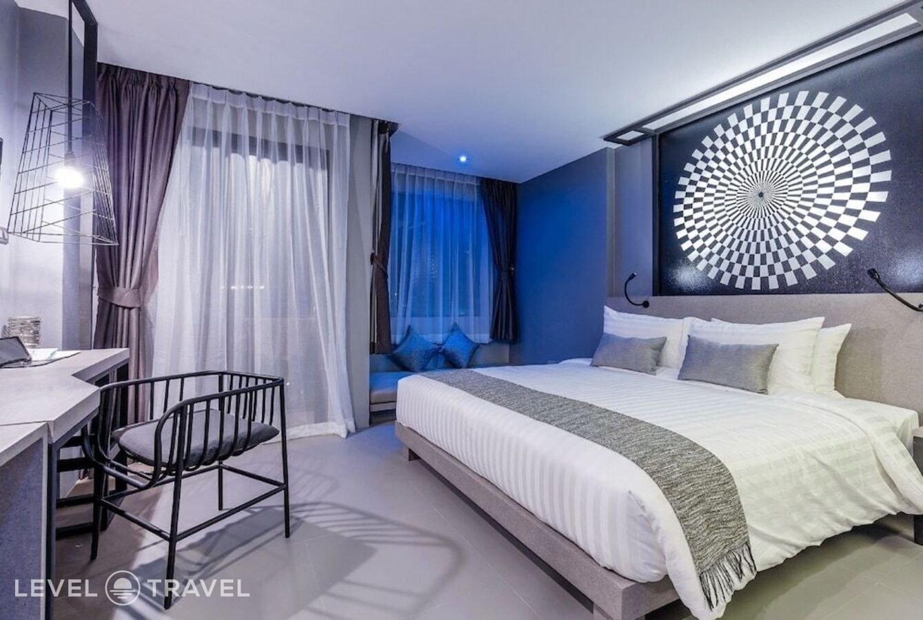 фотографии номера Делюкс с балконом отеля Mazi Design Hotel By Kalima (Ex.Patong Paradee Resort) в Таиланд(Патонг Бич) - фото №6