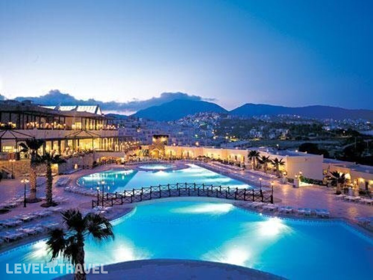 фотографии номера Семейный с балконом отеля Selectum Colours Bodrum (Ex.Asteria Bodrum Resort) в Турция(Гюмбет) - фото №8