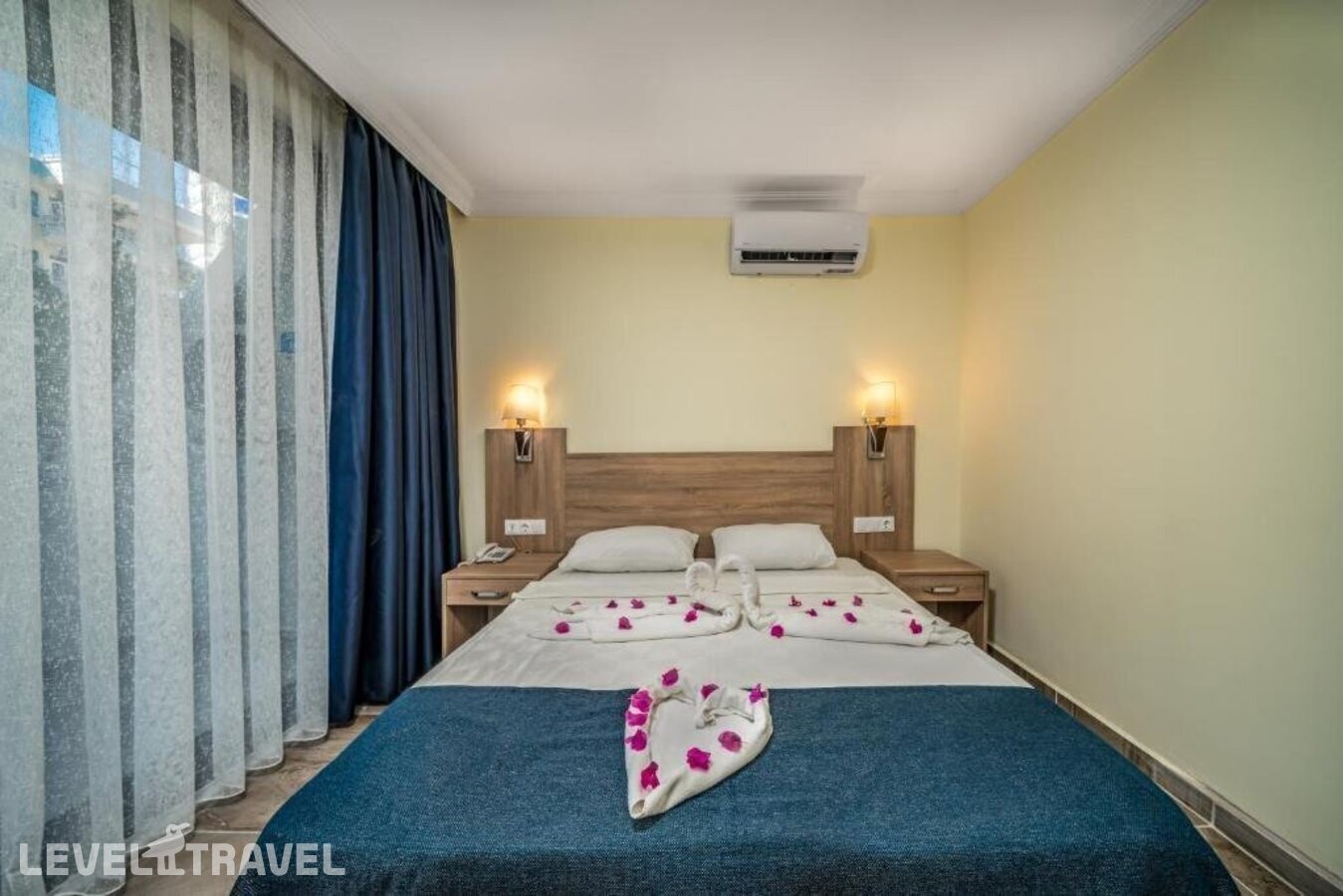 фотографии номера Трехместный номер отеля Arsi Blue Beach Hotel (Ex.Kemalhan Beach) в Турция(Тосмур) - фото №4