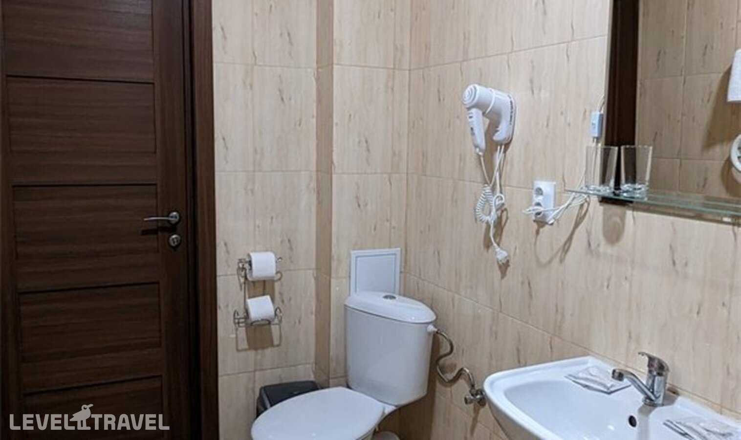 фотографии номера Комфорт (две односпальные кровати) отеля Энергетик в Россия(Светлогорск) - фото №3