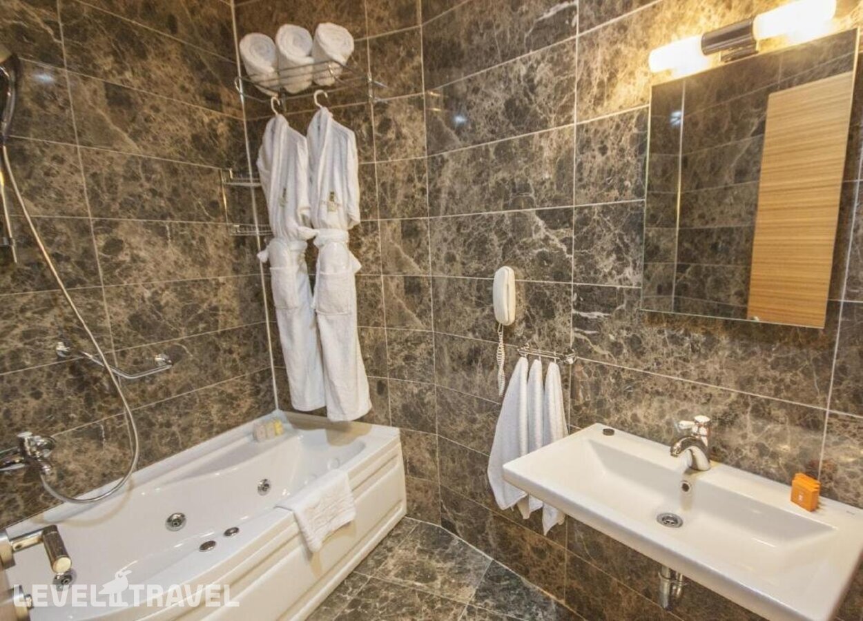 фотографии номера Люкс с балконом отеля Dragut Point South Hotel в Турция(Тургутреис) - фото №3