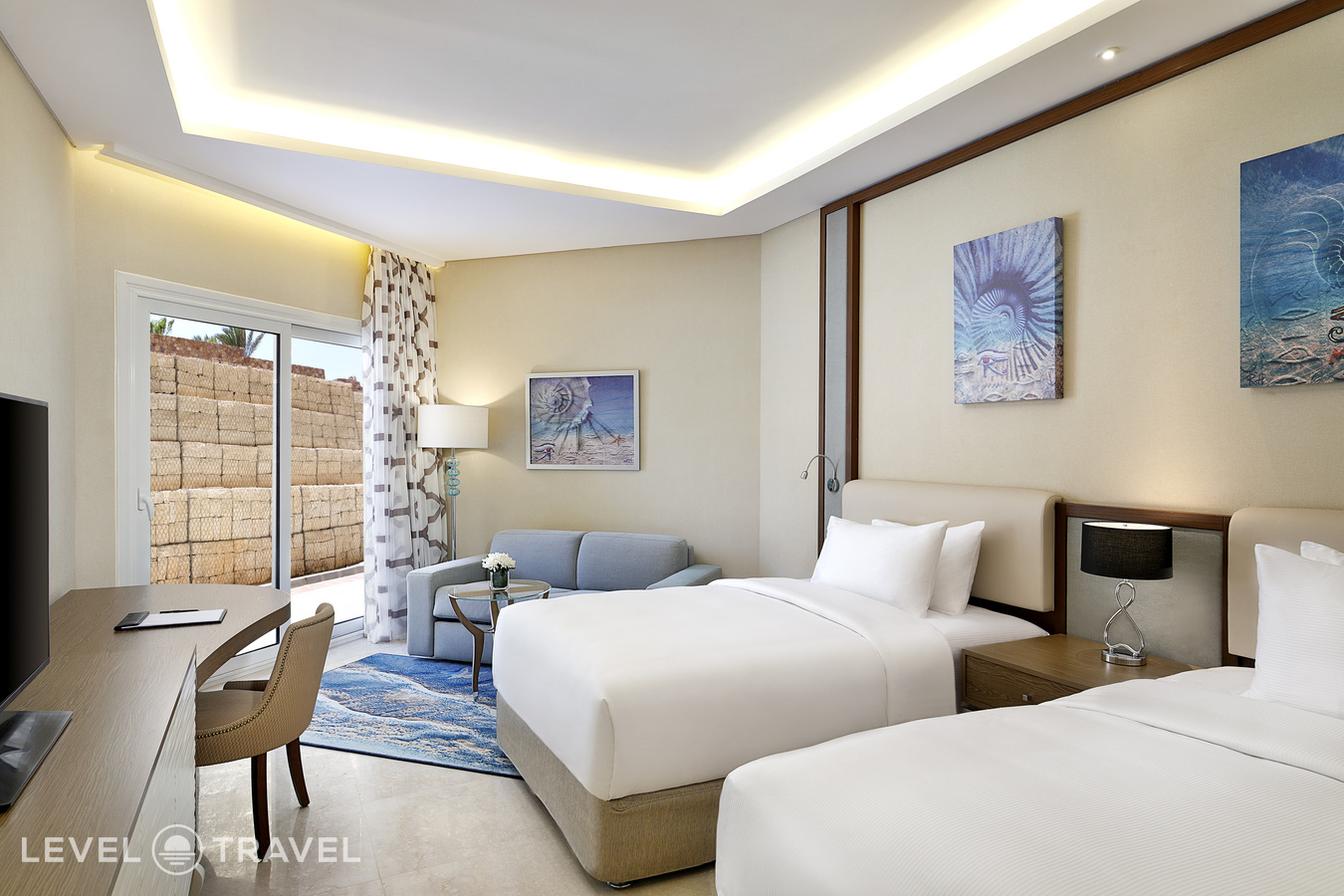 фотографии номера Стандартный с видом на двор отеля Hilton Hurghada Plaza в Египет(Хургада (город)) - фото №3
