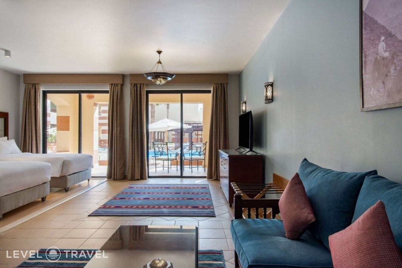 фотографии номера Полулюкс с видом на бассейн отеля Radisson Marina Resort Port Ghalib в Египет(Марса Алам) - фото №35