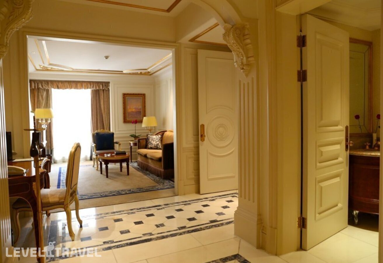 фотографии номера Люкс роскошный отеля Legendale Hotel Beijing в Китай(Пекин) - фото №4