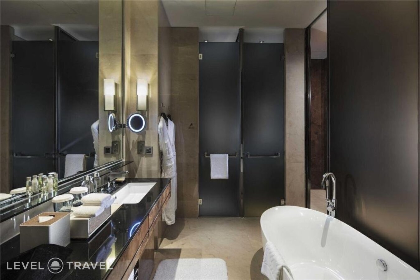 фотографии номера Семейный номер отеля Hilton Guangzhou Tianhe в Китай(Гуанчжоу) - фото №2