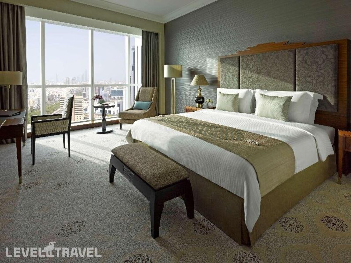 фотографии номера Стандартный номер отеля Dusit Thani Abu Dhabi в ОАЭ(Абу-Даби) - фото №1