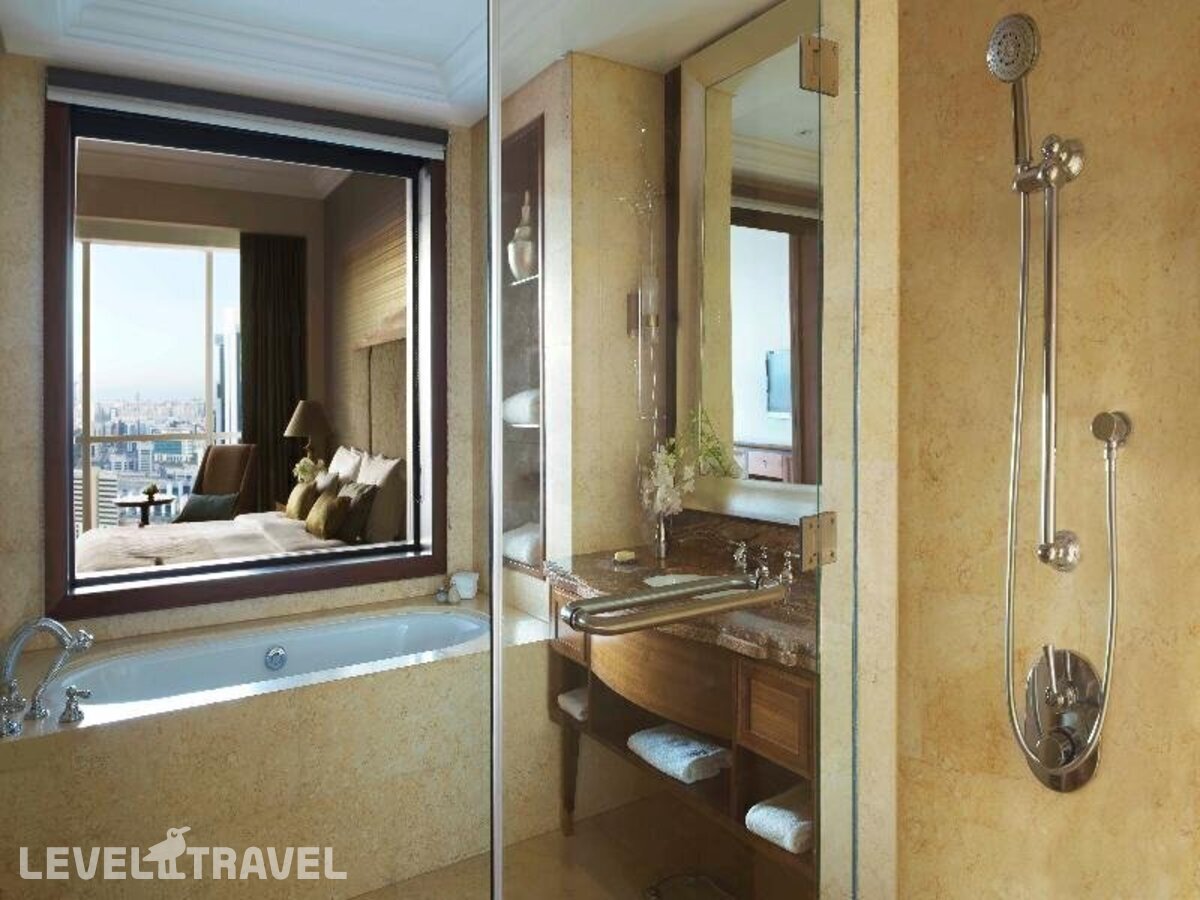 фотографии номера Стандартный номер отеля Dusit Thani Abu Dhabi в ОАЭ(Абу-Даби) - фото №2