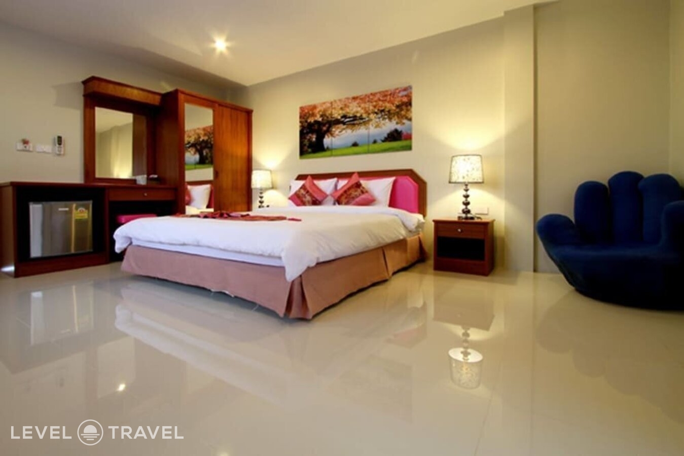 фотографии номера Стандартный с балконом отеля Phuket Airport Inn в Таиланд(Най Янг Бич) - фото №2