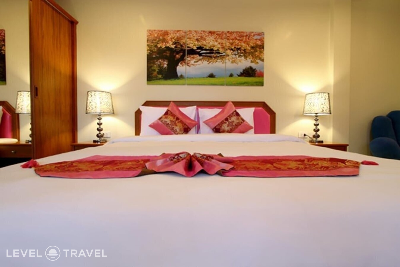 фотографии номера Стандартный с балконом отеля Phuket Airport Inn в Таиланд(Най Янг Бич) - фото №3