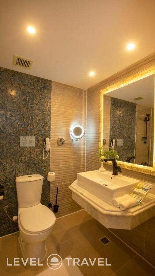 фотографии номера Делюкс с видом на бассейн отеля Amwaj Oyoun Resort & Casino в Египет(Шарм-эль-Шейх) - фото №5