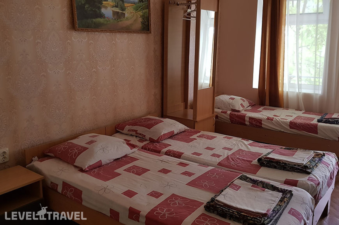 фотографии номера Трехместный комфорт (корпус 2) отеля Пансионат Эдем в Россия(Межводное) - фото №2