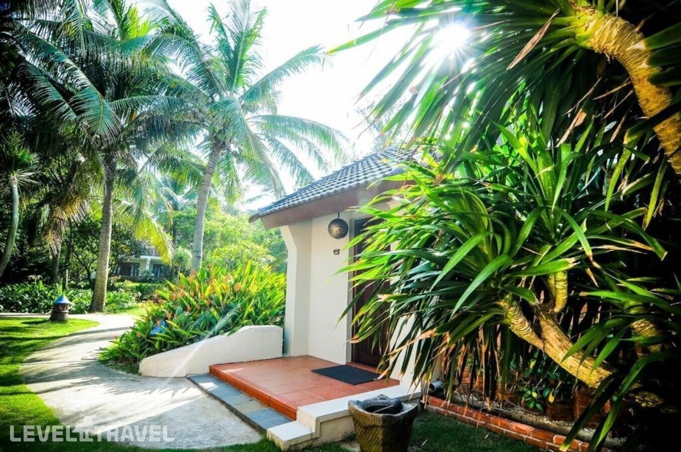 фотографии номера Бунгало с видом на сад отеля Palm Garden Beach Resort & Spa в Вьетнам(Хойан) - фото №15