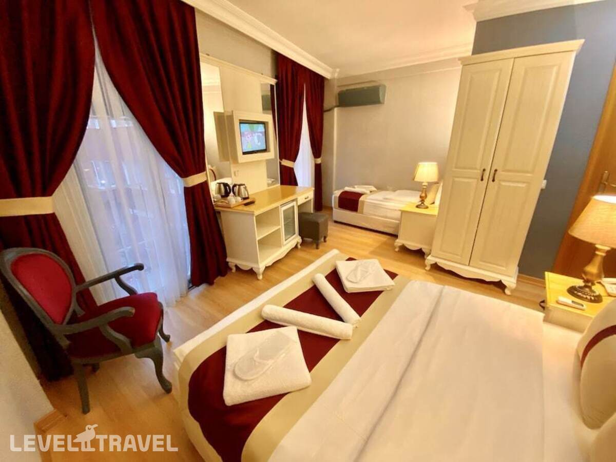 фотографии номера Трехместный улучшенный отеля Santefe Hotel в Турция(Фатих) - фото №1