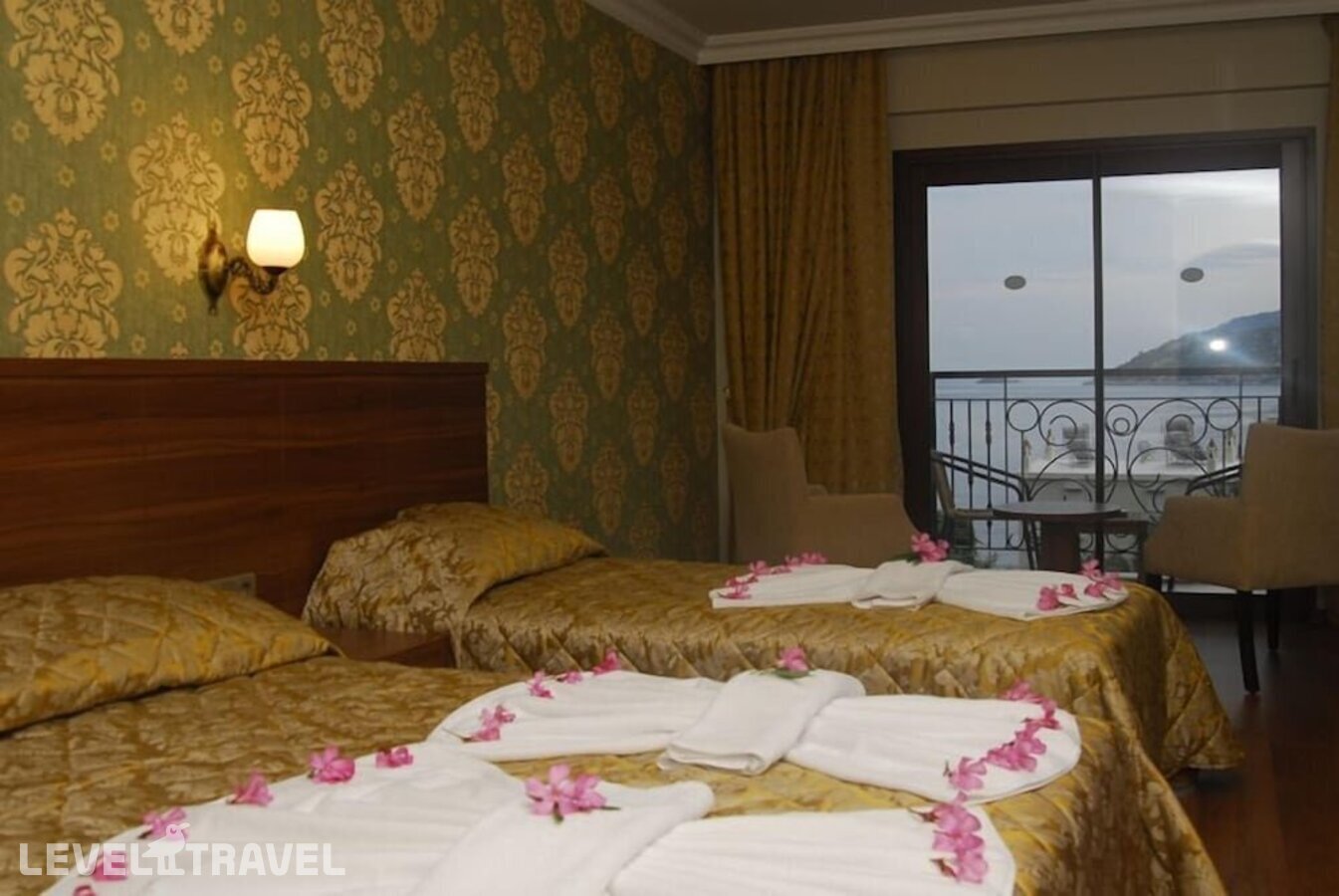 фотографии номера Стандартный с балконом отеля Meril Beach Hotel Turunc (Adults Only 16+) в Турция(Турунч) - фото №3