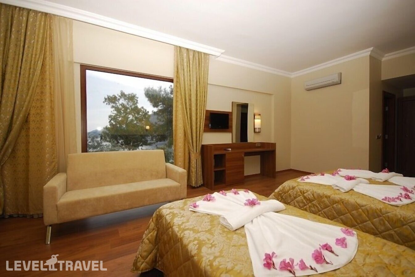 фотографии номера Стандартный с балконом отеля Meril Beach Hotel Turunc (Adults Only 16+) в Турция(Турунч) - фото №5