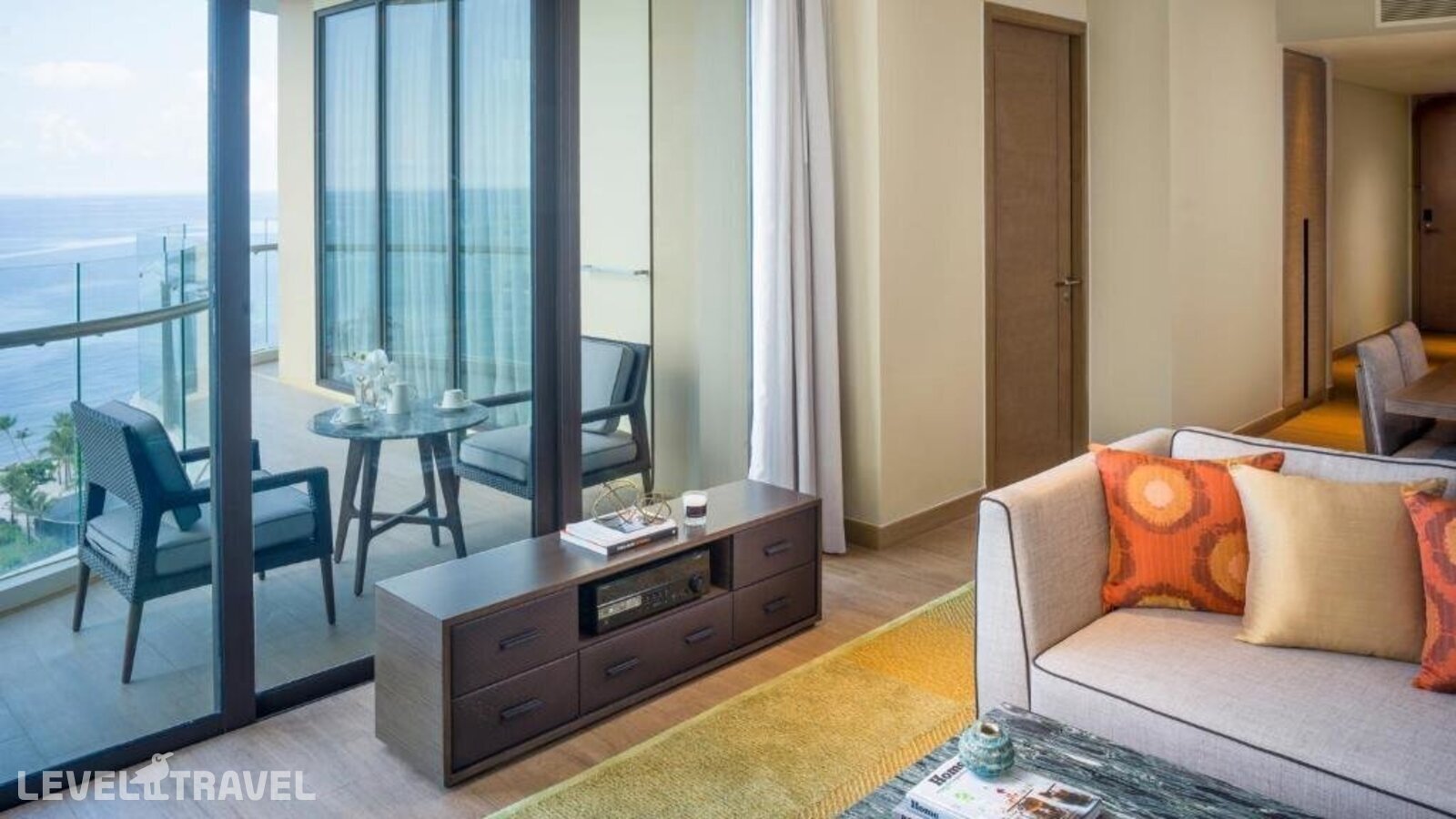 фотографии номера Стандартный с балконом отеля Intercontinental Phu Quoc Long Beach Resort в Вьетнам(Фукуок) - фото №6