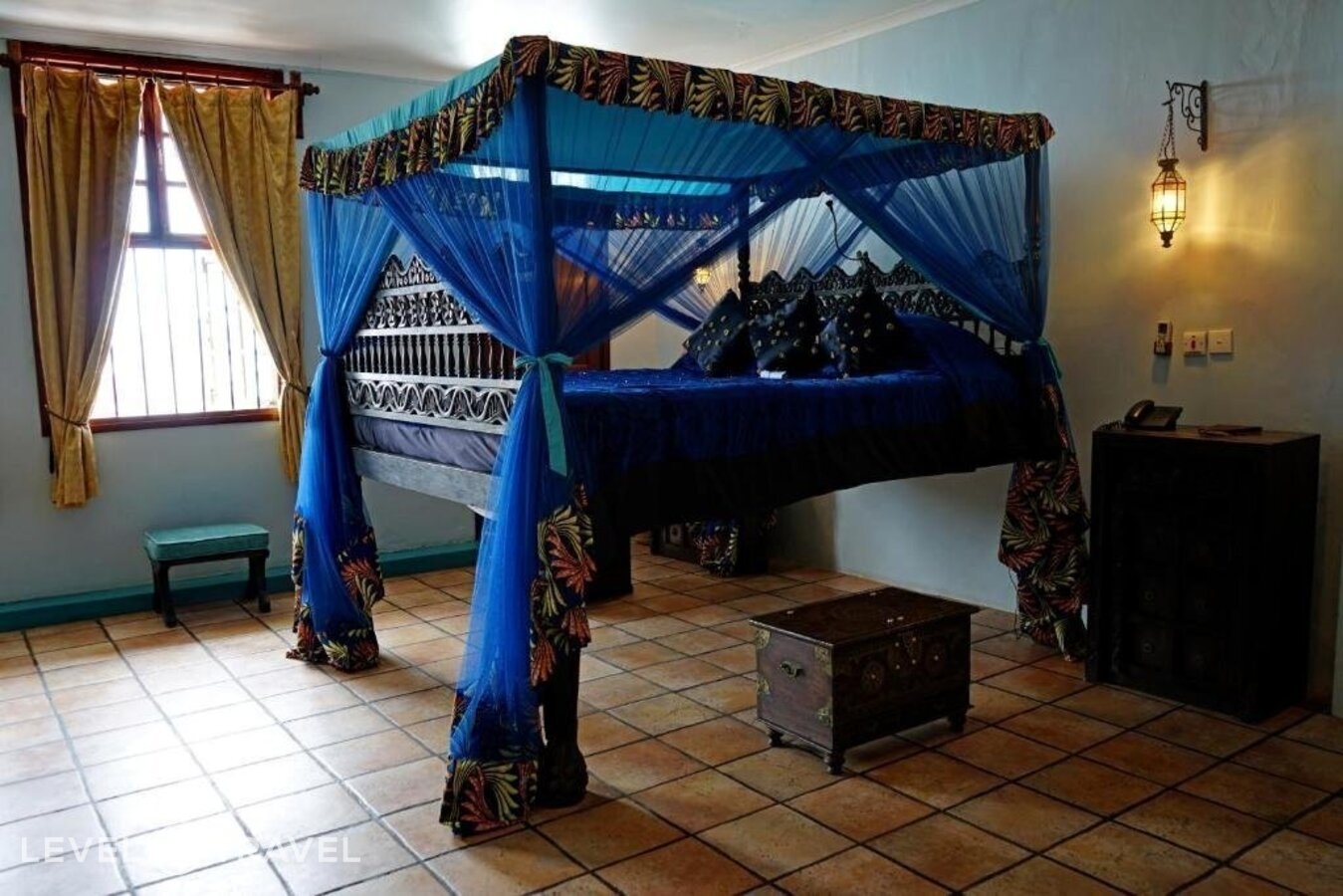 фотографии номера Четырехместный номер отеля Zanzibar Palace Hotel в Танзания(Стоун Таун) - фото №7