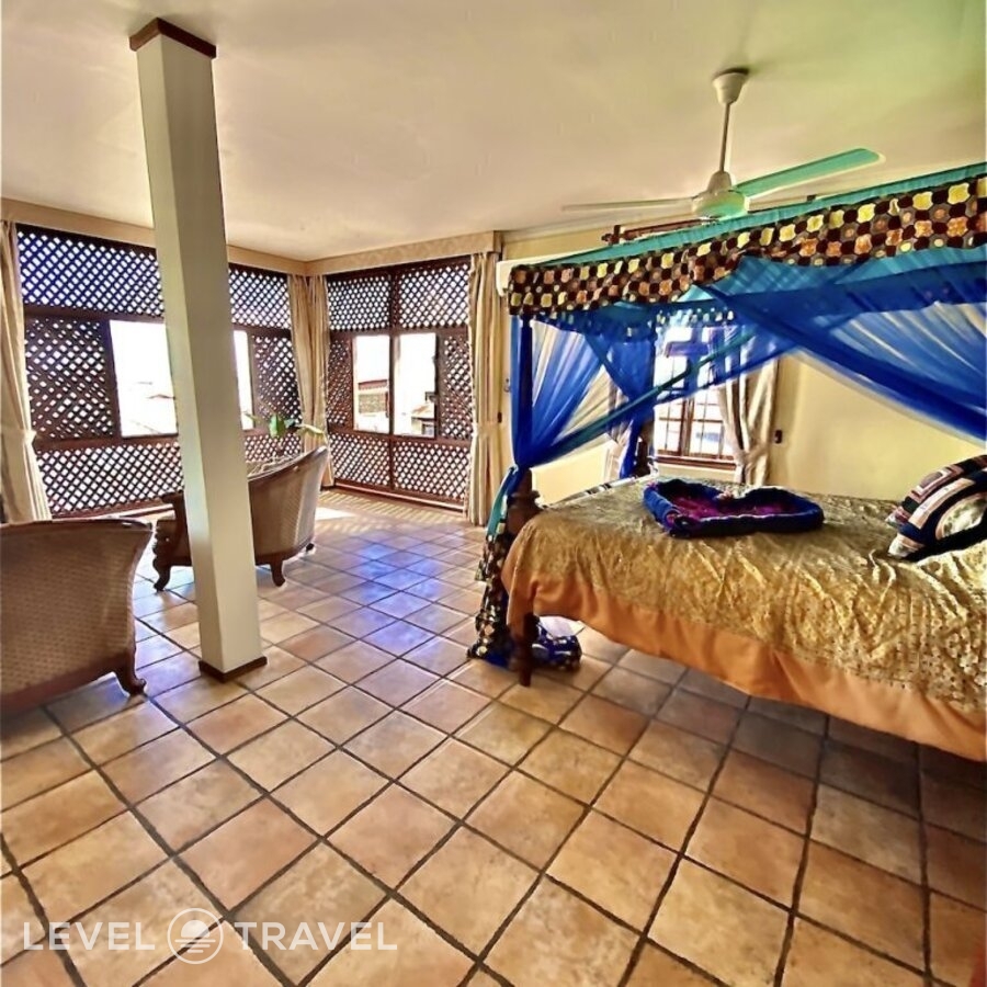 фотографии номера Представительский люкс отеля Zanzibar Palace Hotel в Танзания(Стоун Таун) - фото №3