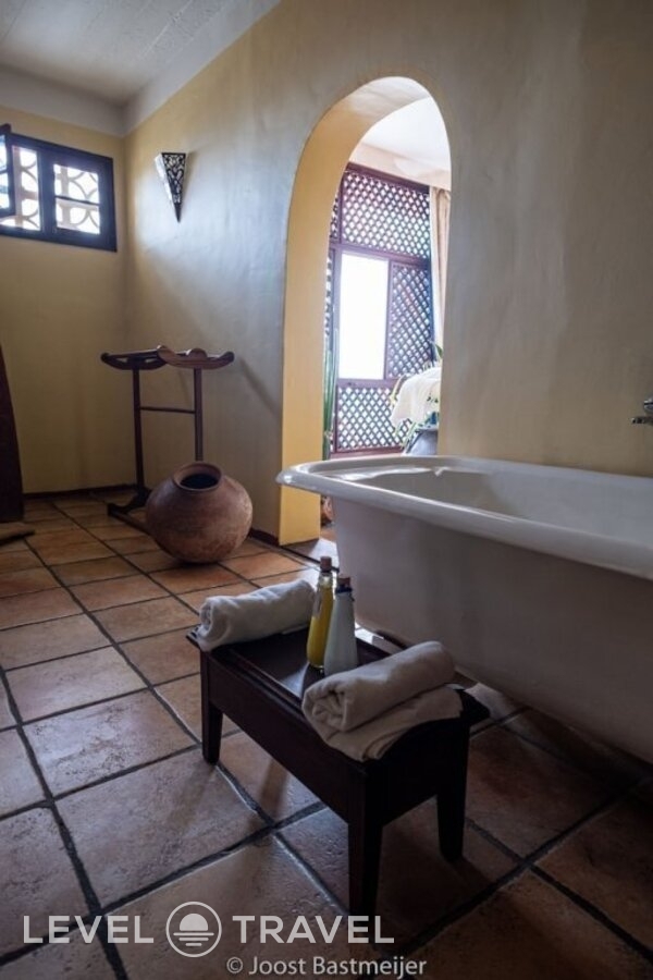 фотографии номера Представительский люкс отеля Zanzibar Palace Hotel в Танзания(Стоун Таун) - фото №6