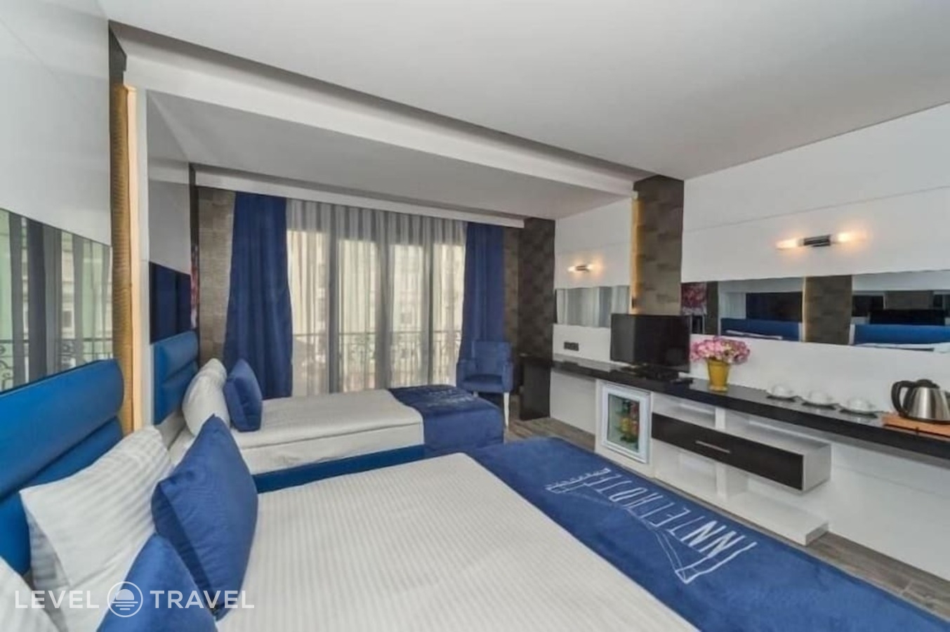 фотографии номера Трехместный улучшенный отеля Inntel Hotel Istanbul в Турция(Таксим) - фото №10