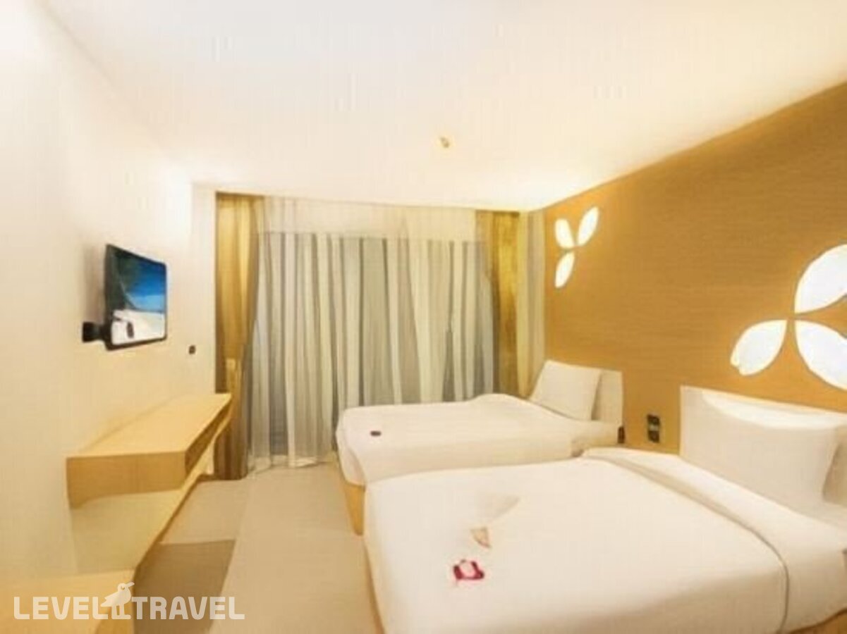 фотографии номера Делюкс отеля Clarion Hotel Patong (Ex.Araya Patong Beach Hotel) в Таиланд(Патонг Бич) - фото №10