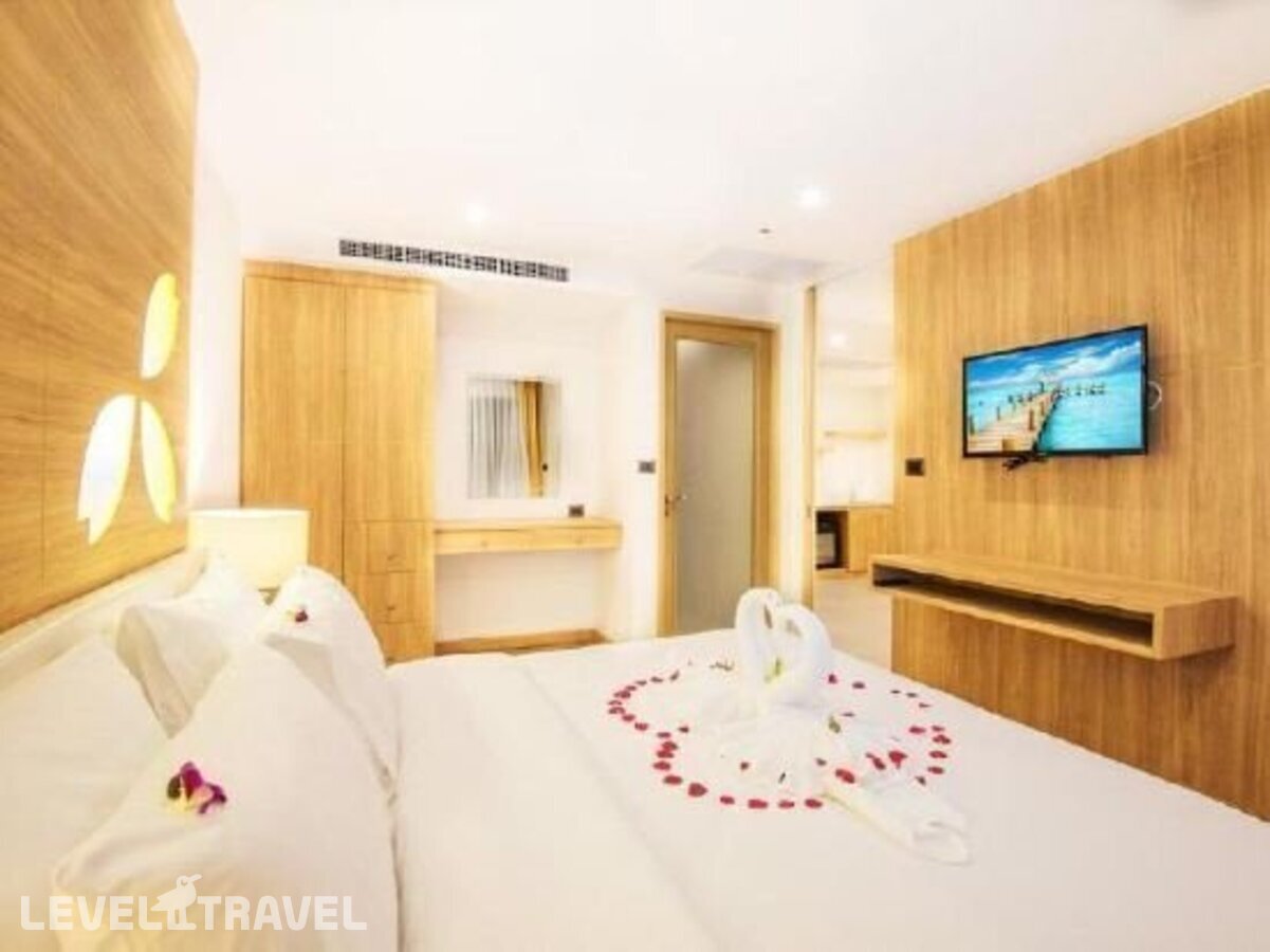 фотографии номера Делюкс отеля Clarion Hotel Patong (Ex.Araya Patong Beach Hotel) в Таиланд(Патонг Бич) - фото №5