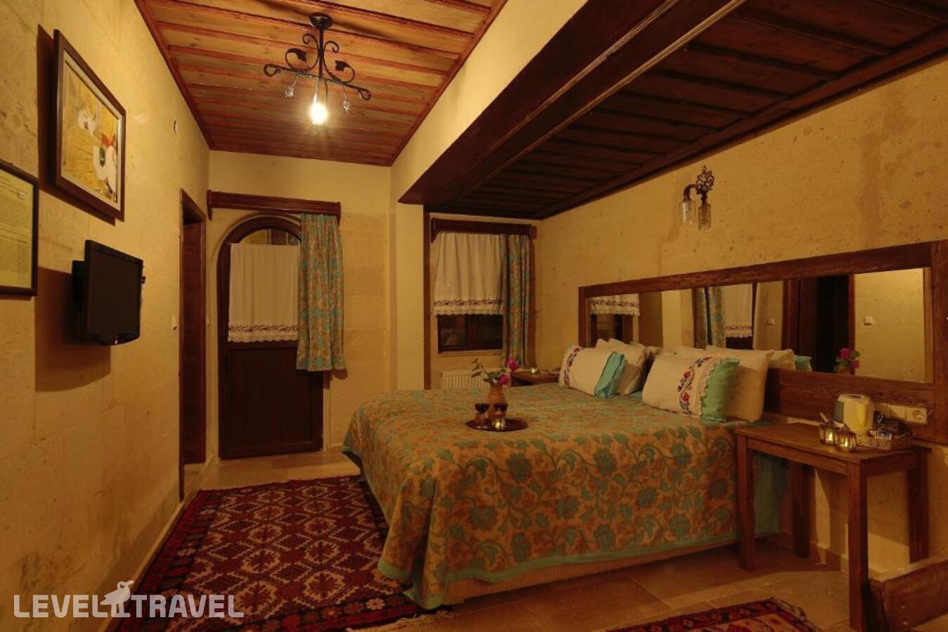 фотографии номера Стандартный номер отеля Jerveni Cave Hotel в Турция(Ургюп) - фото №10