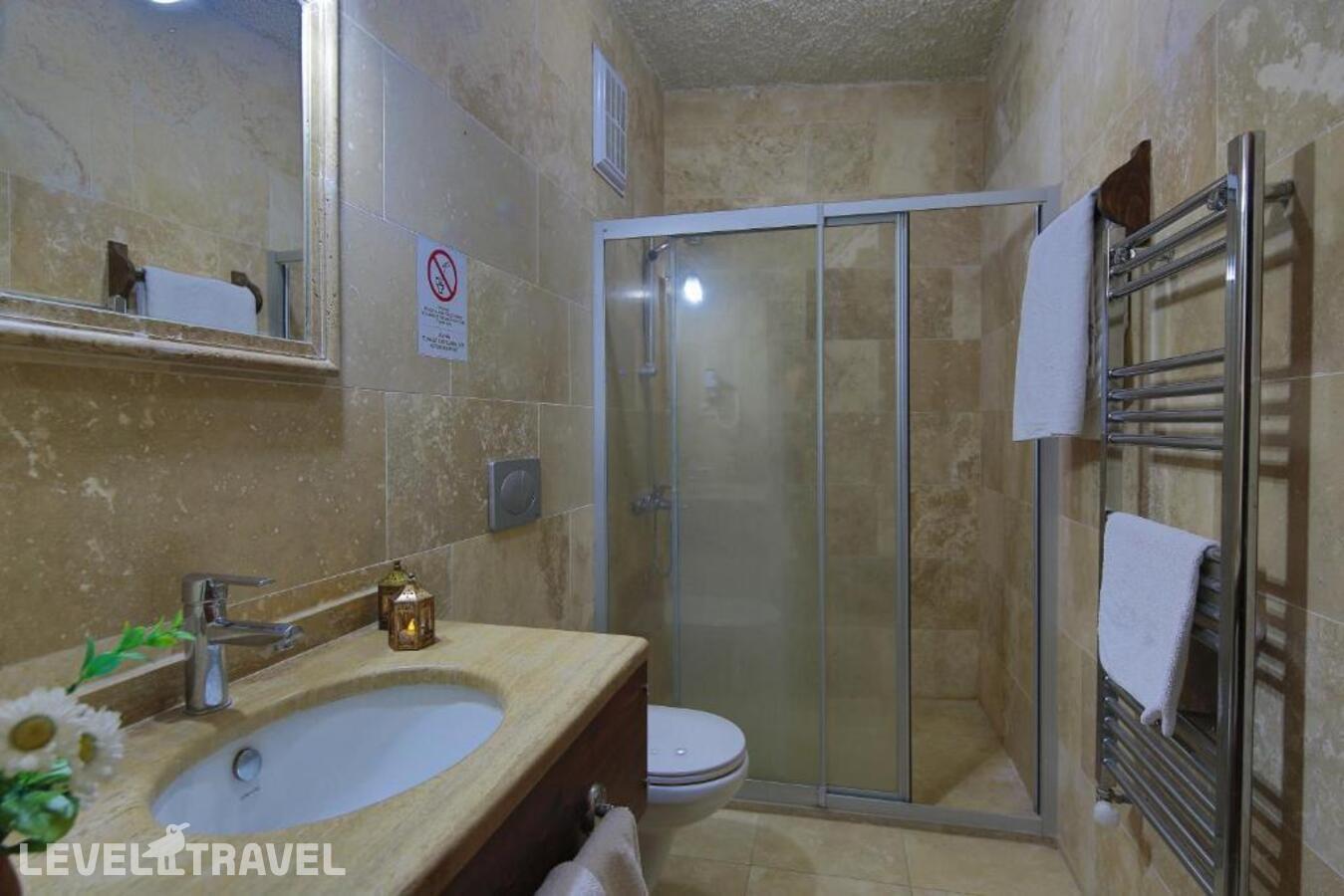 фотографии номера Стандартный номер отеля Jerveni Cave Hotel в Турция(Ургюп) - фото №12