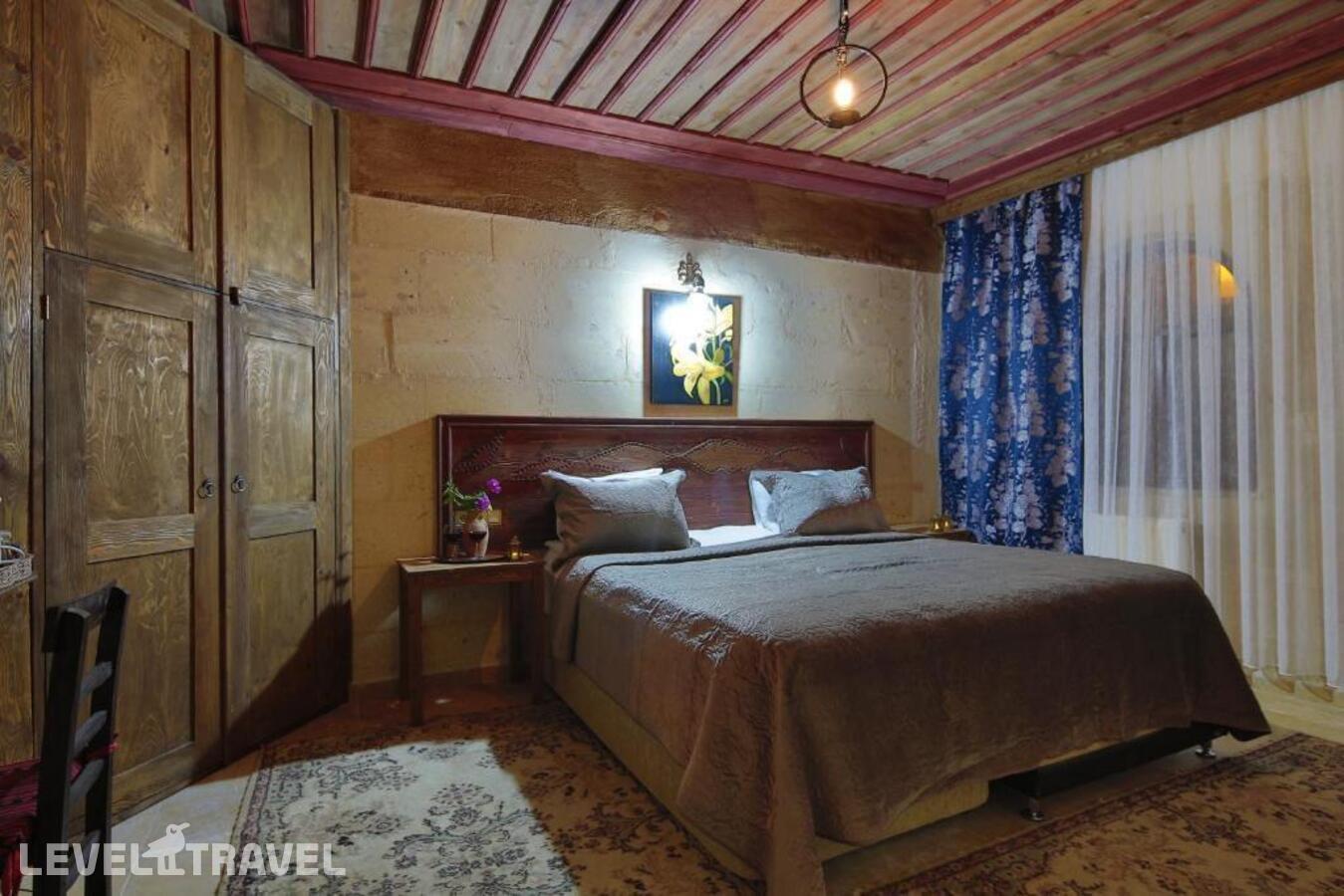 фотографии номера Стандартный номер отеля Jerveni Cave Hotel в Турция(Ургюп) - фото №7