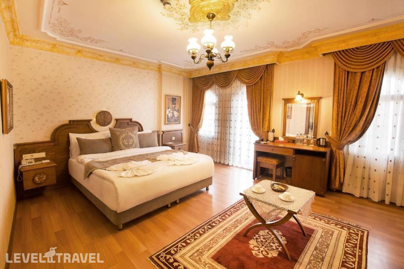 фотографии номера Люкс с балконом отеля Sevenhills Hotel в Турция(Султанахмет) - фото №7