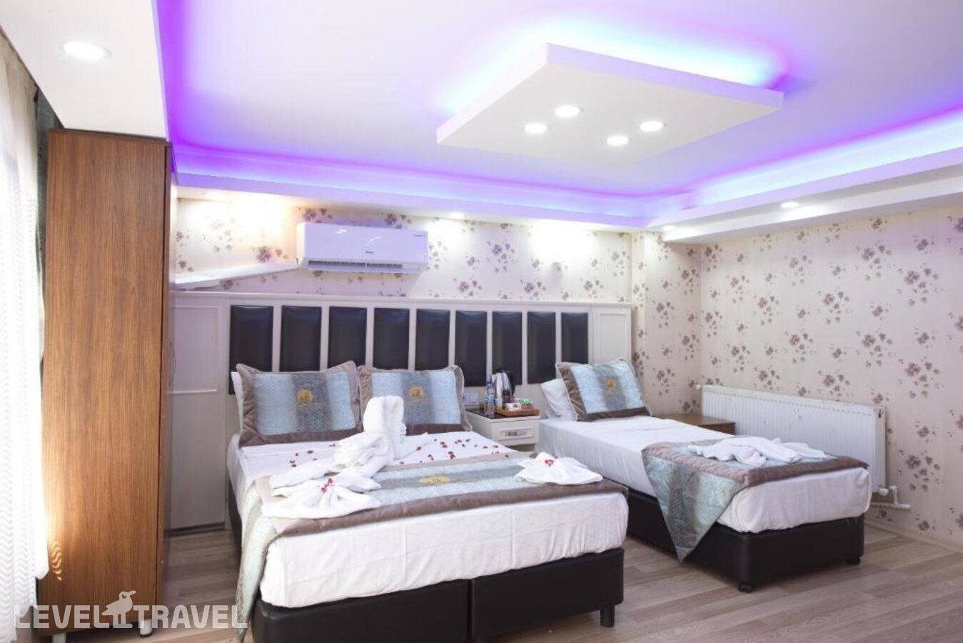 фотографии номера Четырехместный номер отеля Istanbul Sirkeci Hotel в Турция(Сиркеджи) - фото №13