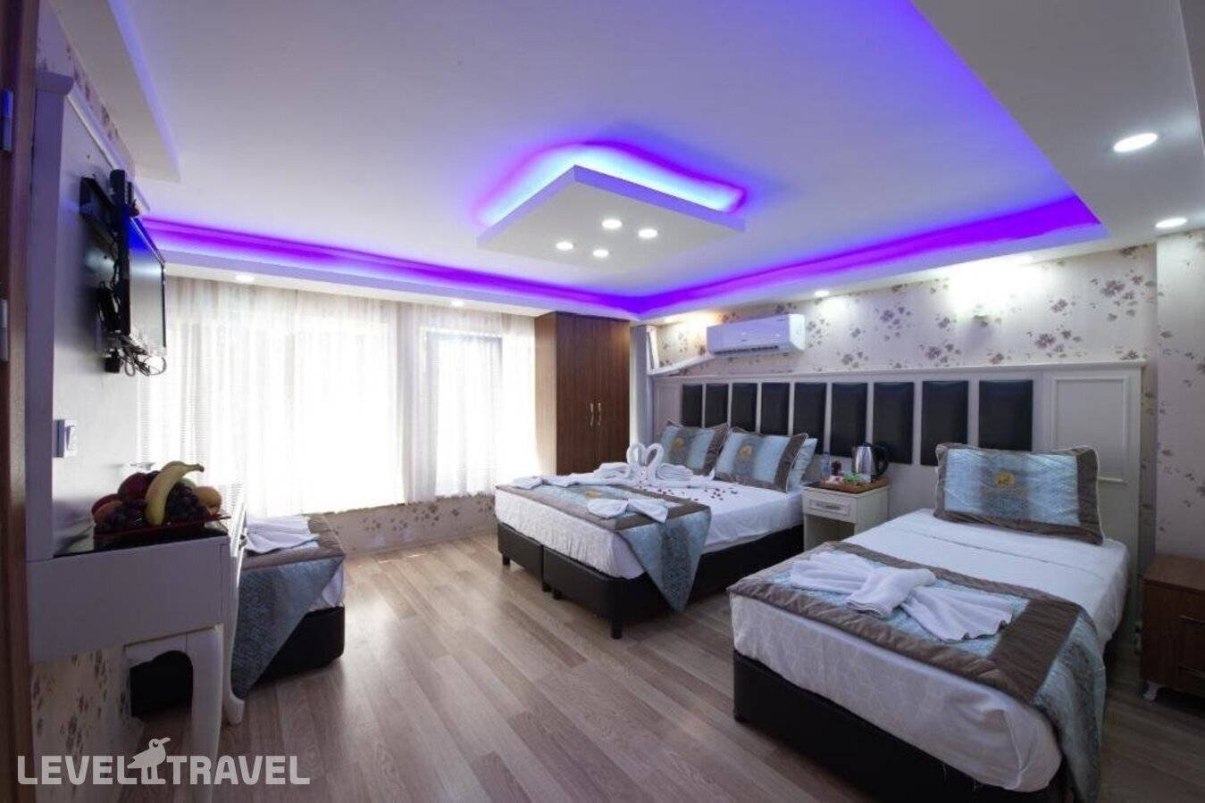 фотографии номера Четырехместный номер отеля Istanbul Sirkeci Hotel в Турция(Сиркеджи) - фото №17