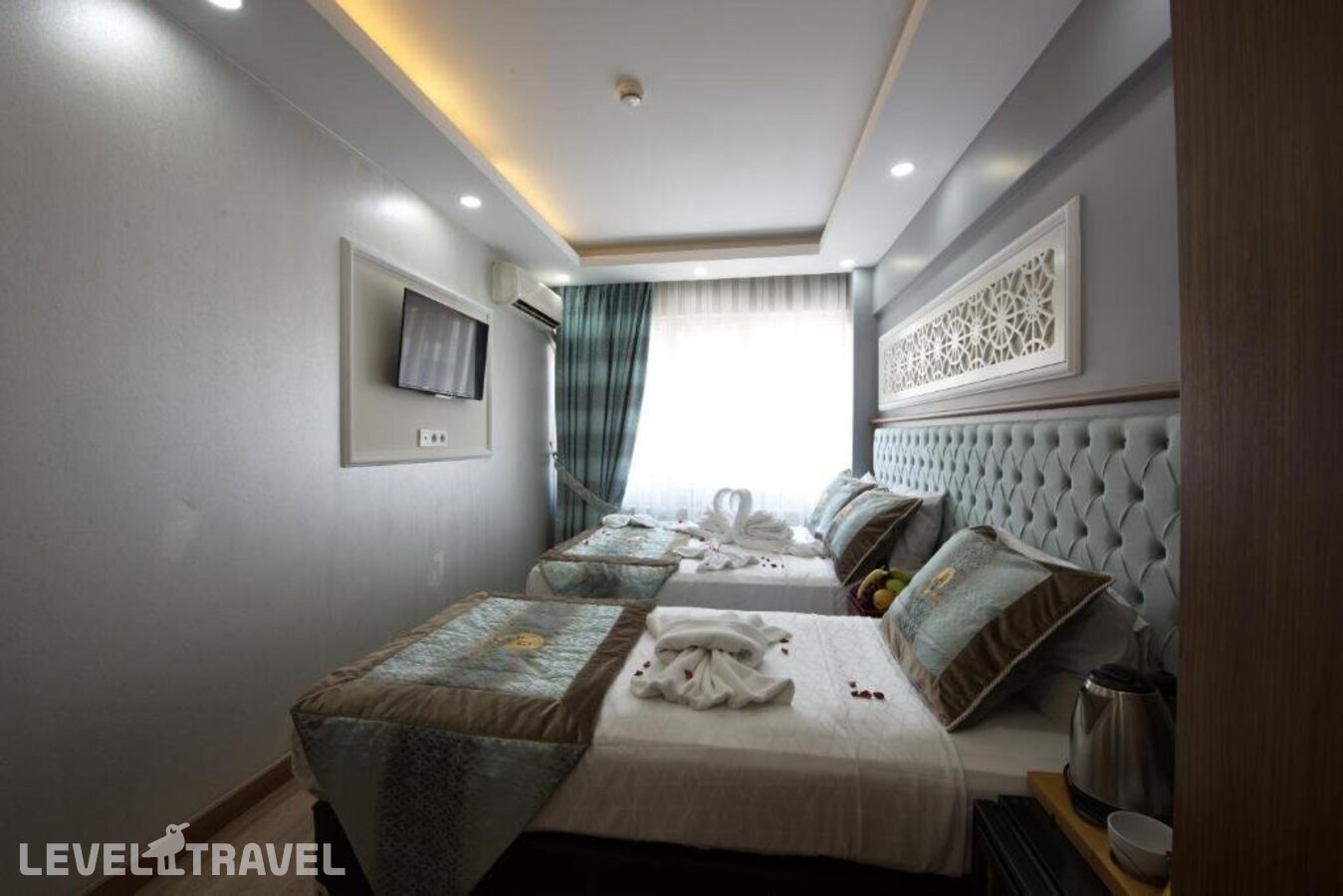 фотографии номера Четырехместный номер отеля Istanbul Sirkeci Hotel в Турция(Сиркеджи) - фото №15
