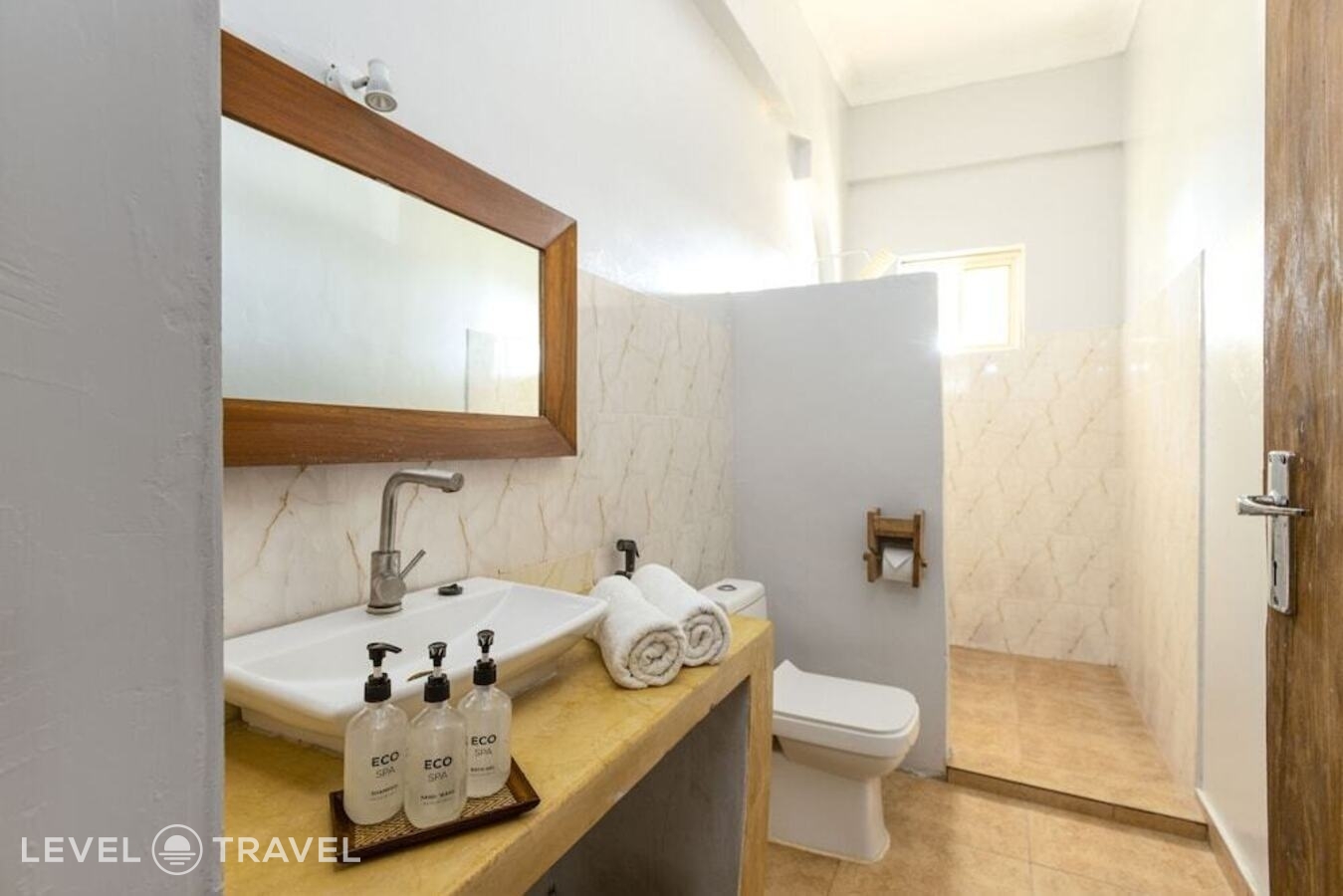 фотографии номера Трехместный номер отеля Paje Beach Apartments & Hotel в Танзания(Паже) - фото №9