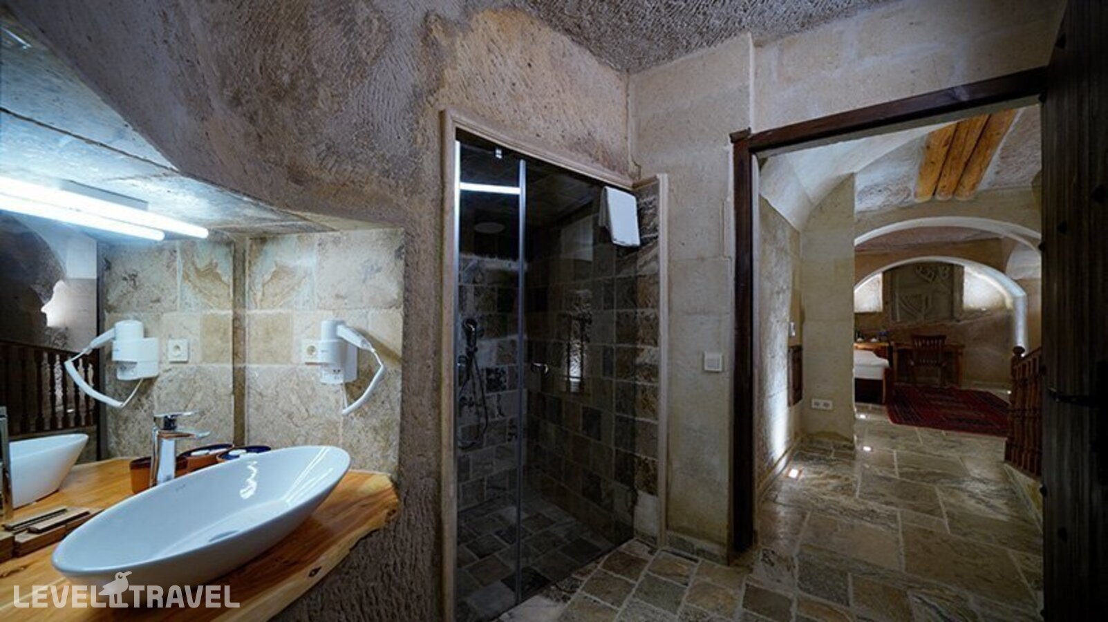 фотографии номера Люкс роскошный отеля Petra Inn Cappadocia в Турция(Учхисар) - фото №3