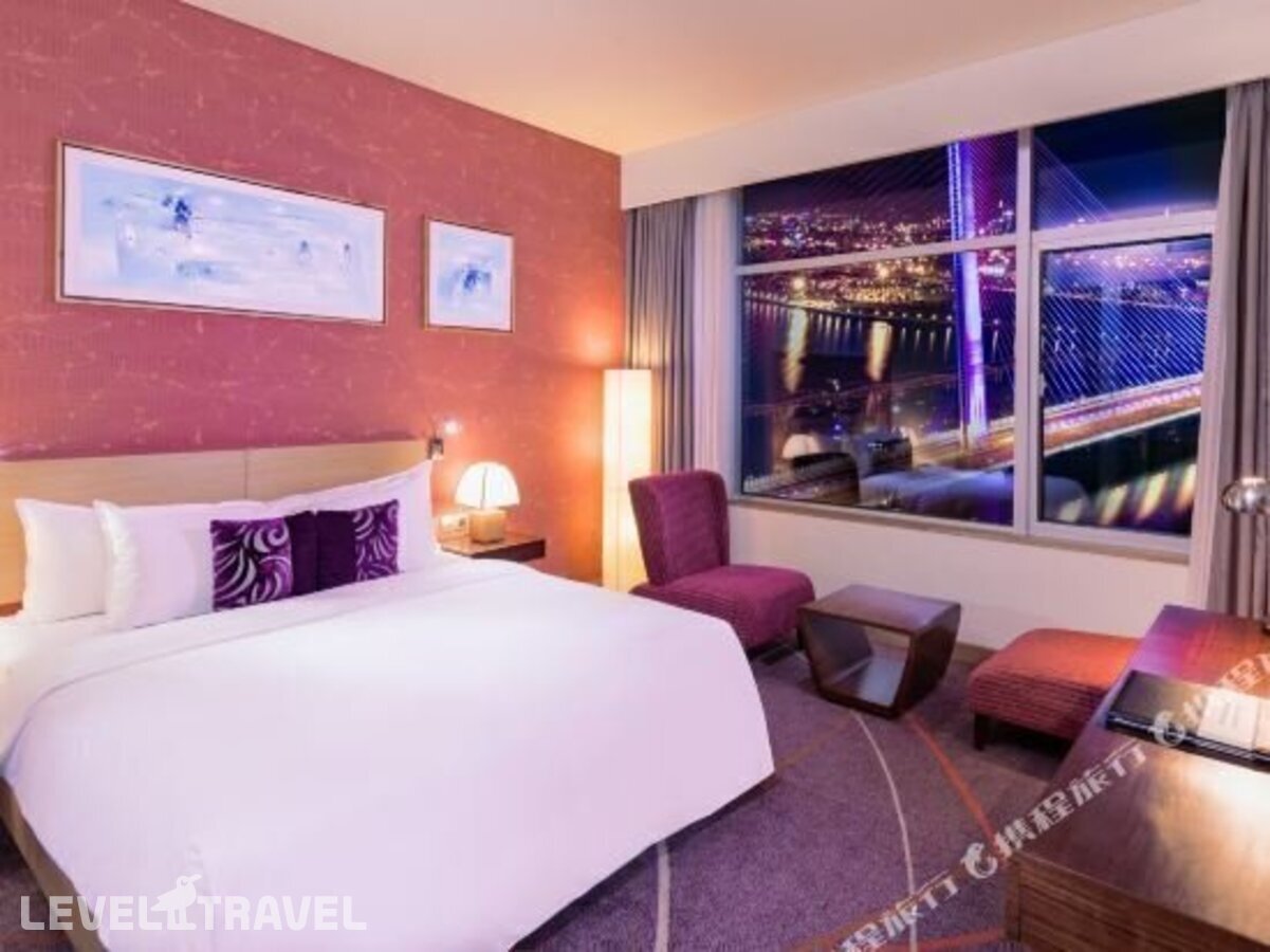 фотографии номера Делюкс отеля Grand Mercure Danang Hotel в Вьетнам(Дананг) - фото №2
