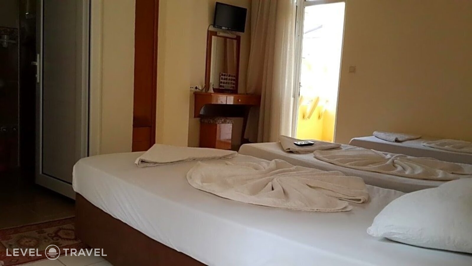 фотографии номера Стандартный с балконом отеля Caner Hotel в Турция(Кемер) - фото №1