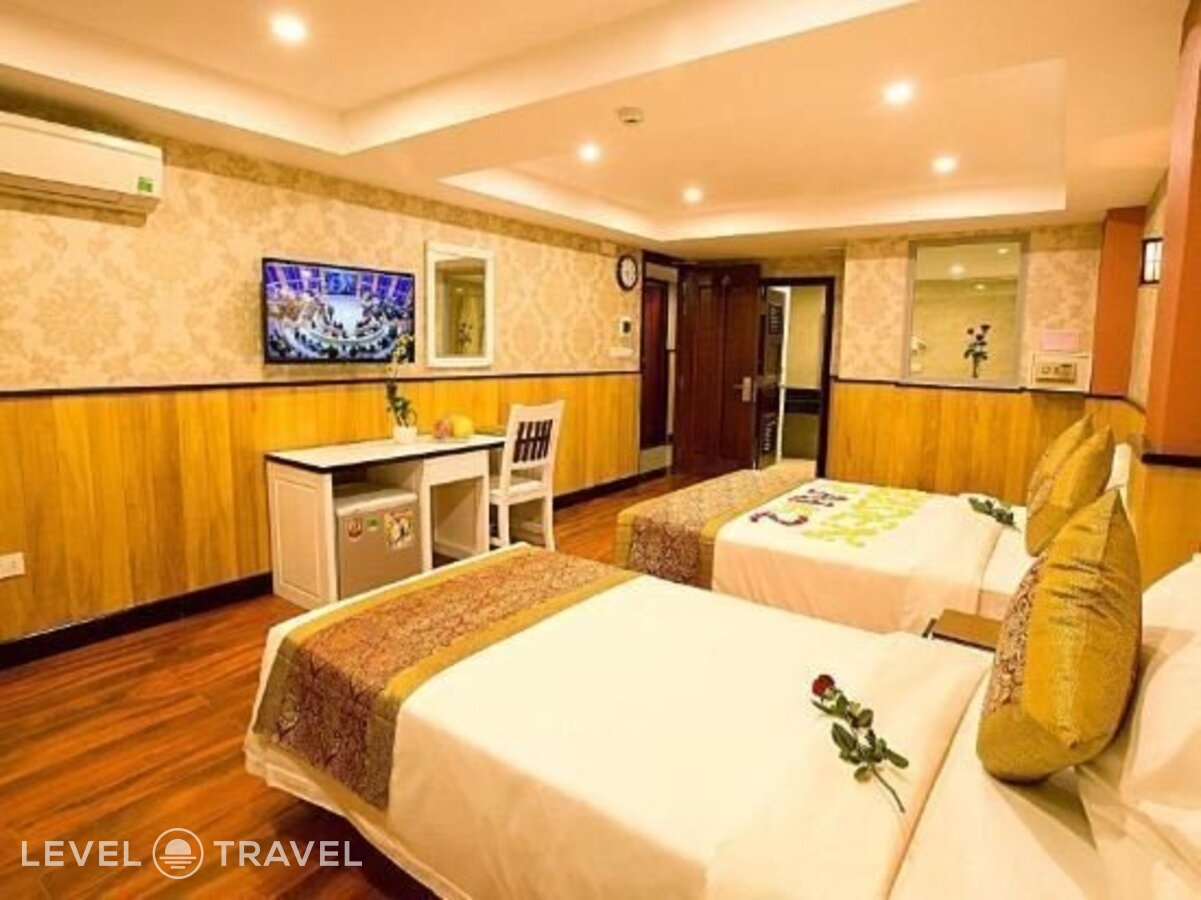 фотографии номера Делюкс с видом на море отеля Golden Rain 2 Hotel в Вьетнам(Нячанг) - фото №4