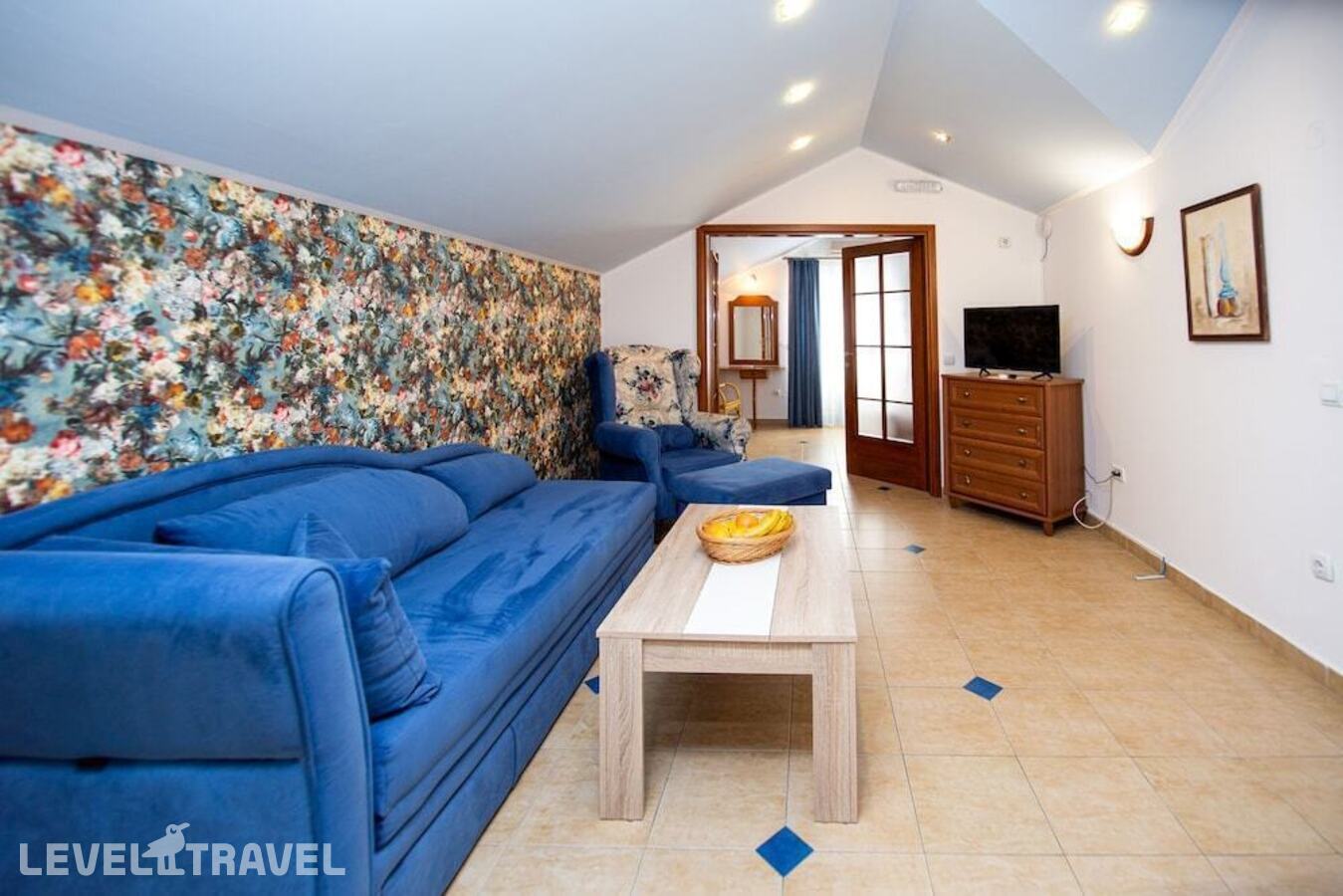 фотографии номера Улучшенные апартаменты с балконом отеля Apartment Tanja Rafailovic в Черногория(Рафаиловичи) - фото №1