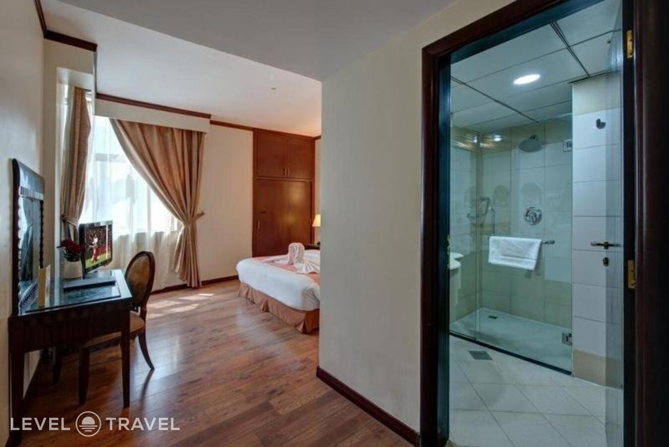 фотографии номера Стандартный номер отеля Royal Tulip Sharjah Hotel Apartments в ОАЭ(Шарджа) - фото №5