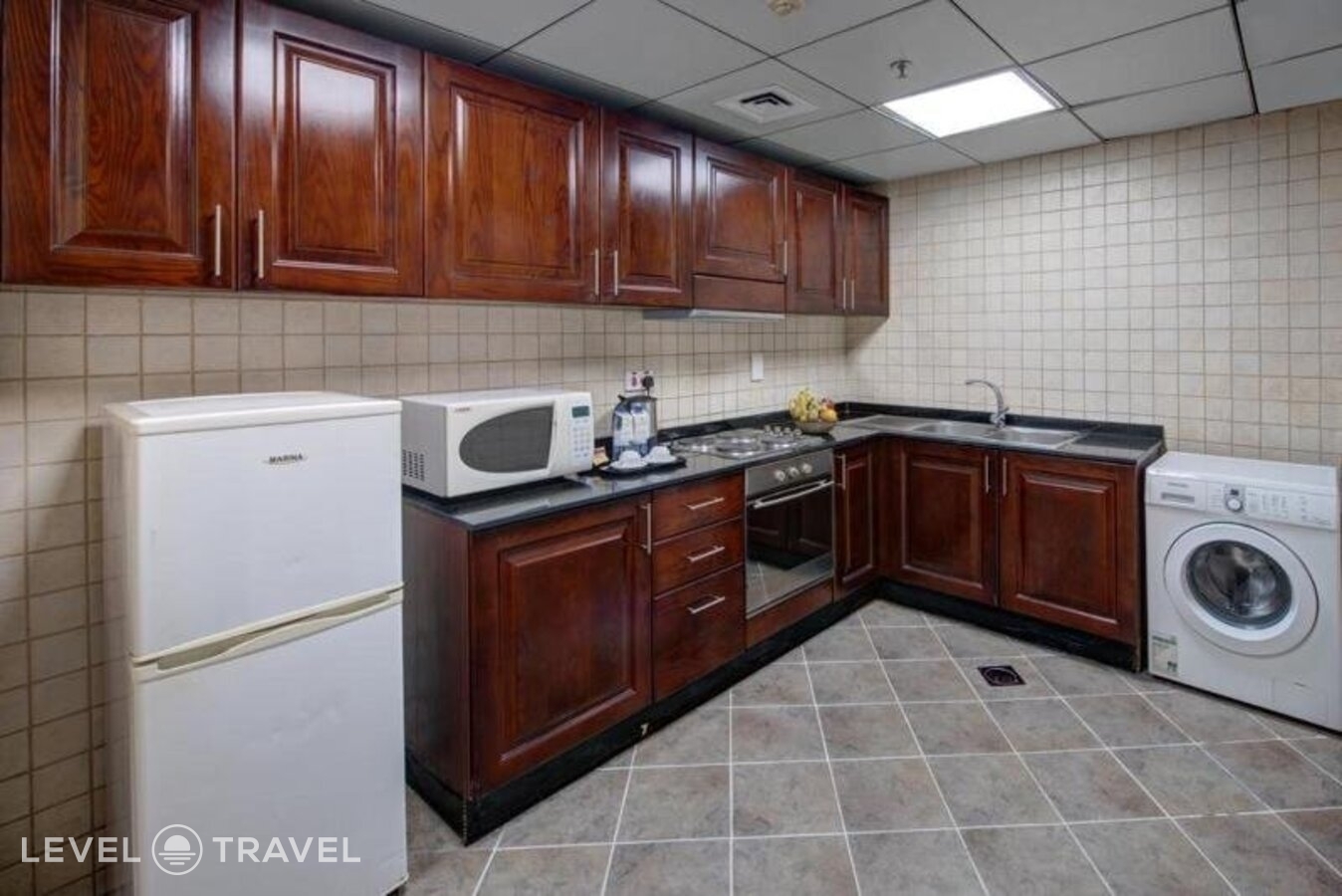 фотографии номера Стандартный номер отеля Royal Tulip Sharjah Hotel Apartments в ОАЭ(Шарджа) - фото №10