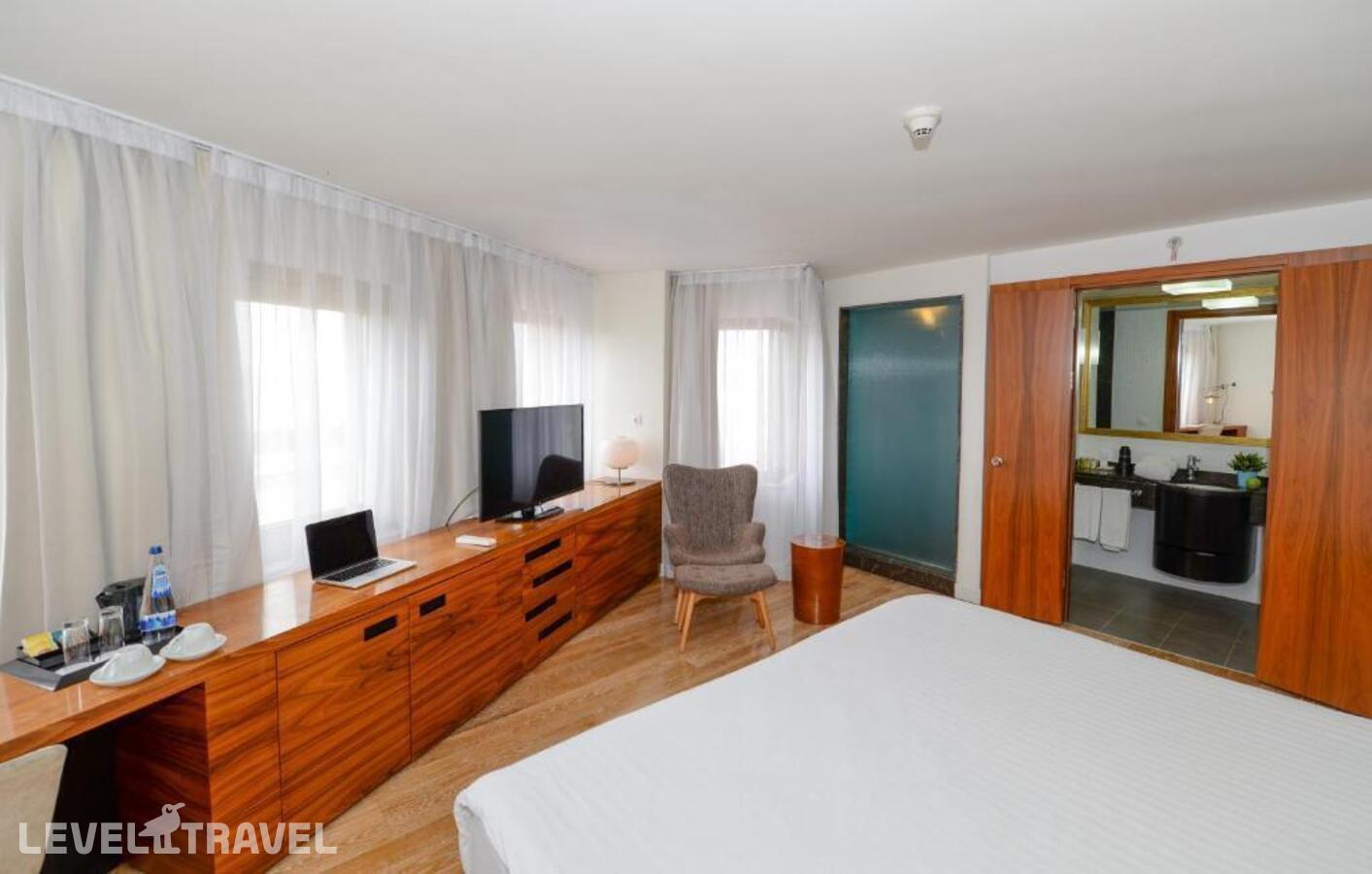 фотографии номера Трехместный делюкс отеля Miapera Hotel в Турция(Бейоглу) - фото №9