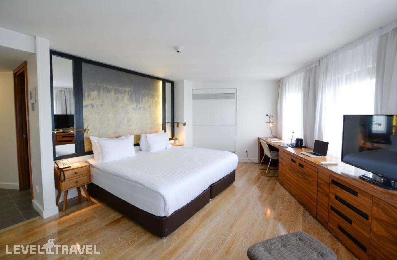 фотографии номера Трехместный делюкс отеля Miapera Hotel в Турция(Бейоглу) - фото №7