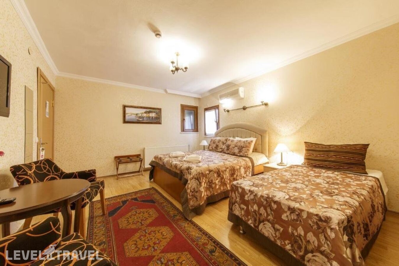 фотографии номера Четырехместный номер отеля Ipekyolu Hotel в Турция(Султанахмет) - фото №7